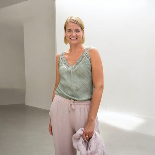 Spitzentop "Helena" aus Musselin