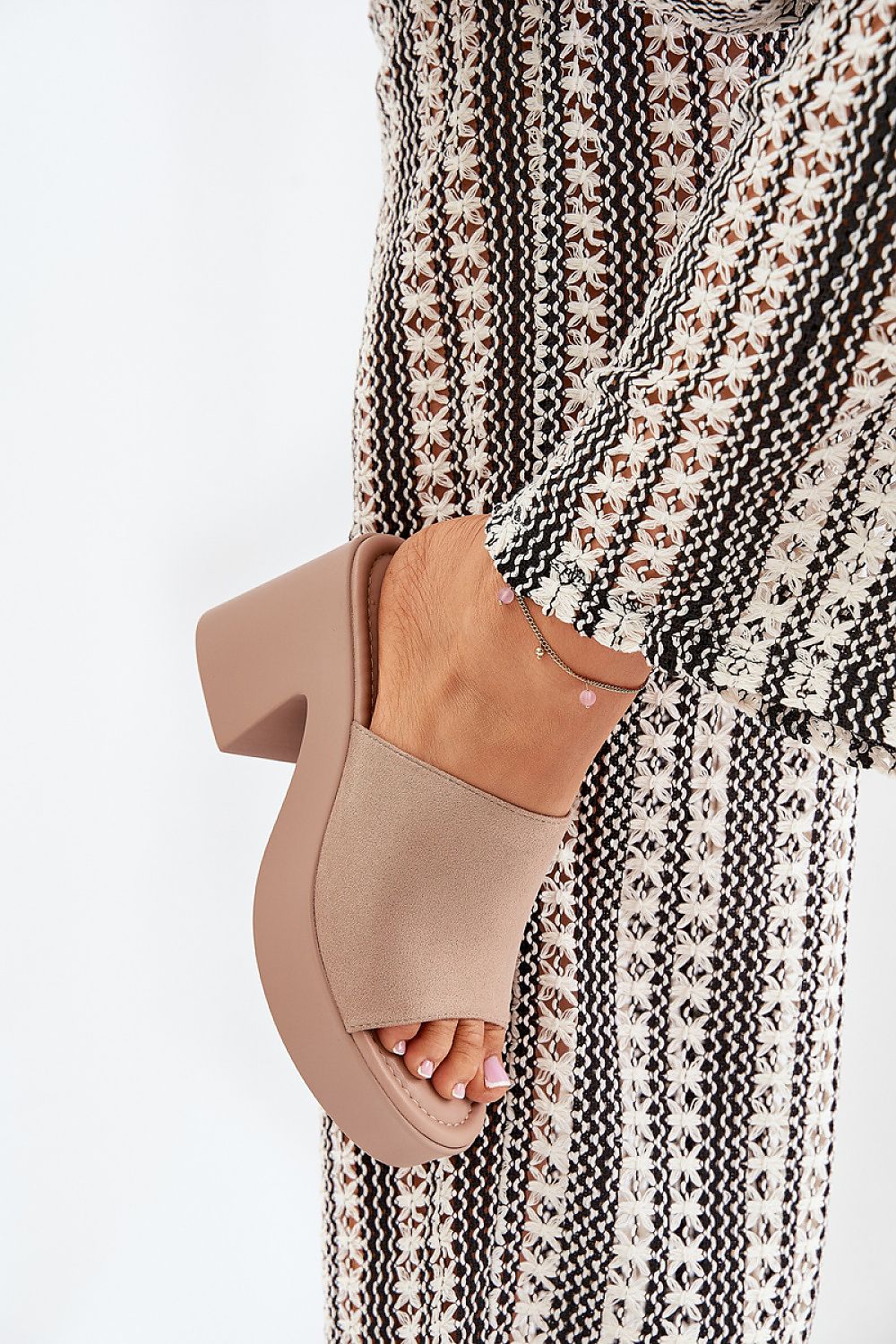 Pantoletten model 209941 Step in style