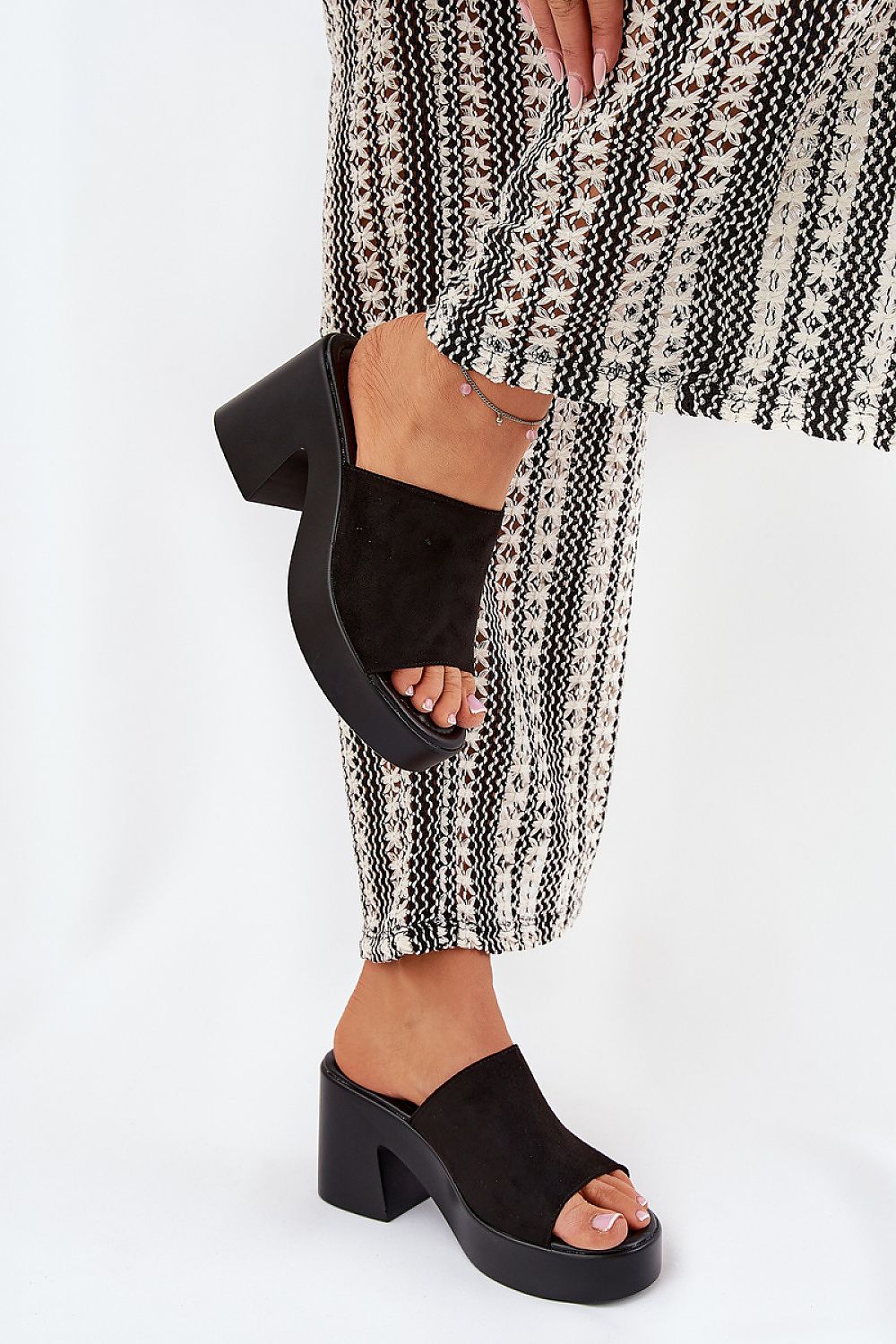 Pantoletten model 209942 Step in style