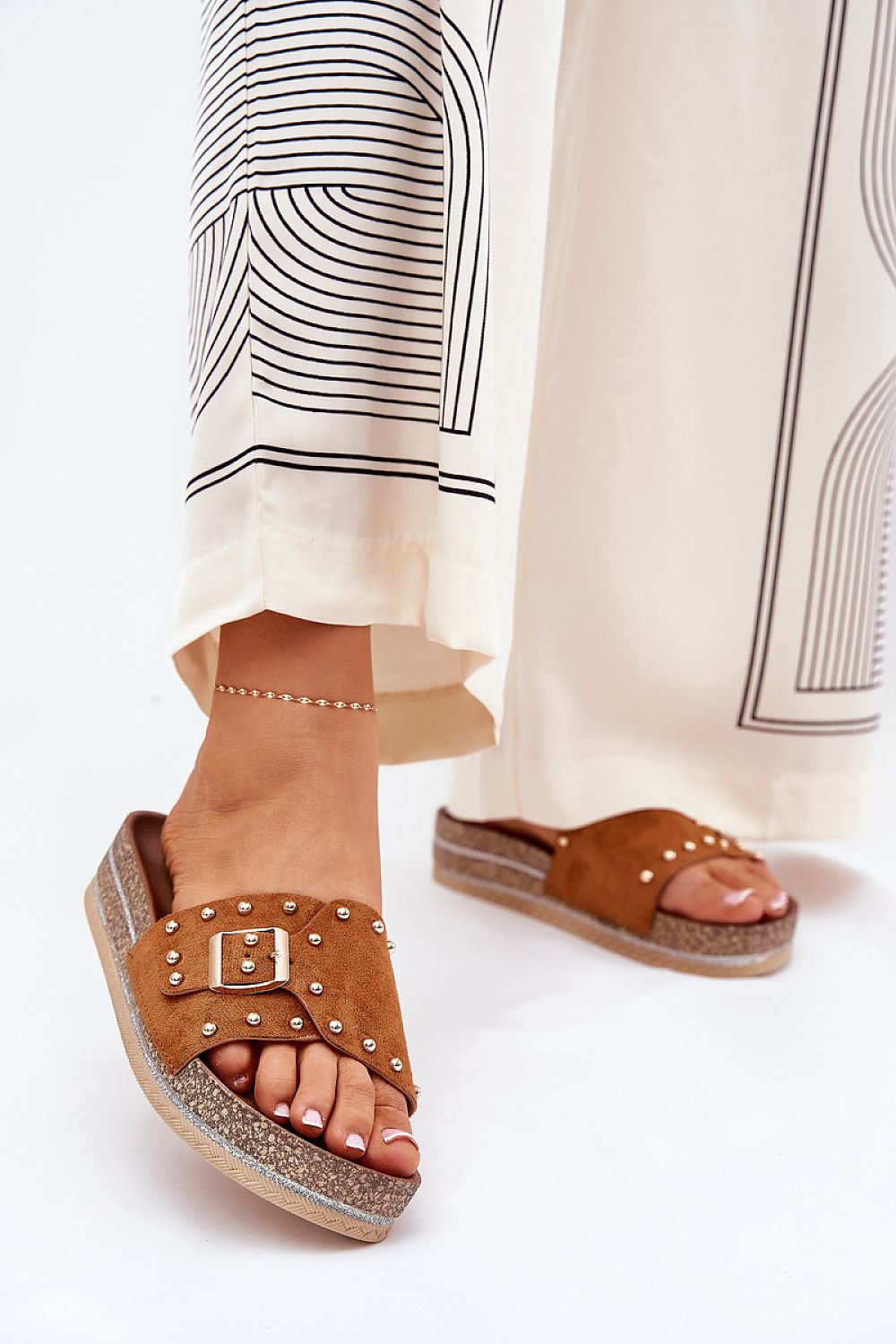 Pantoletten model 210754 Step in style