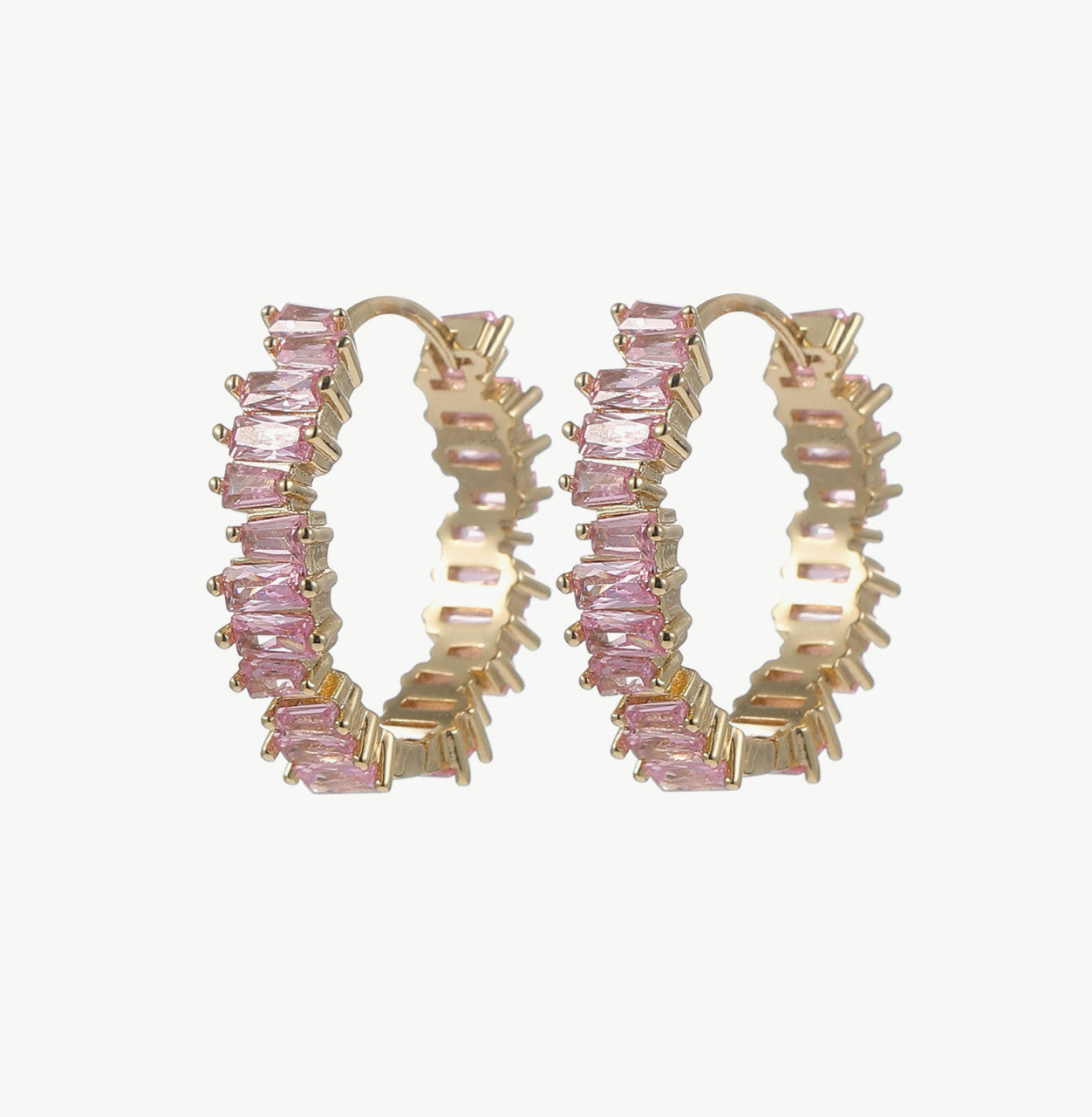 Creolen mit Zirkonia Rosa